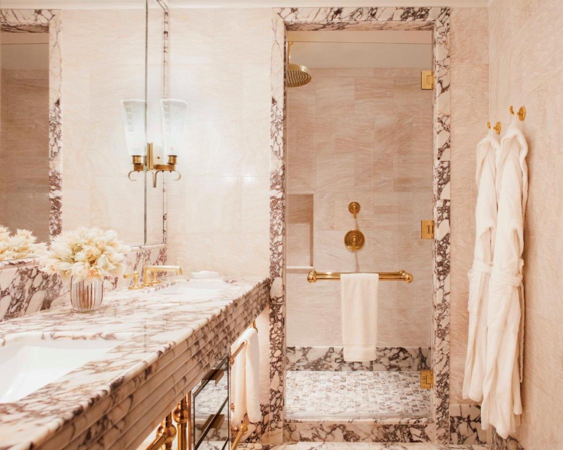 Hotel Barriere Fouquet'S Nueva York Exterior foto